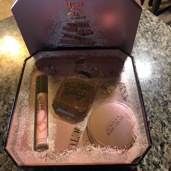 Victoria secret Eau So Sexy set - Picture 1 of 4